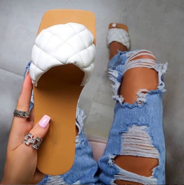 Quilted Flat Sandals