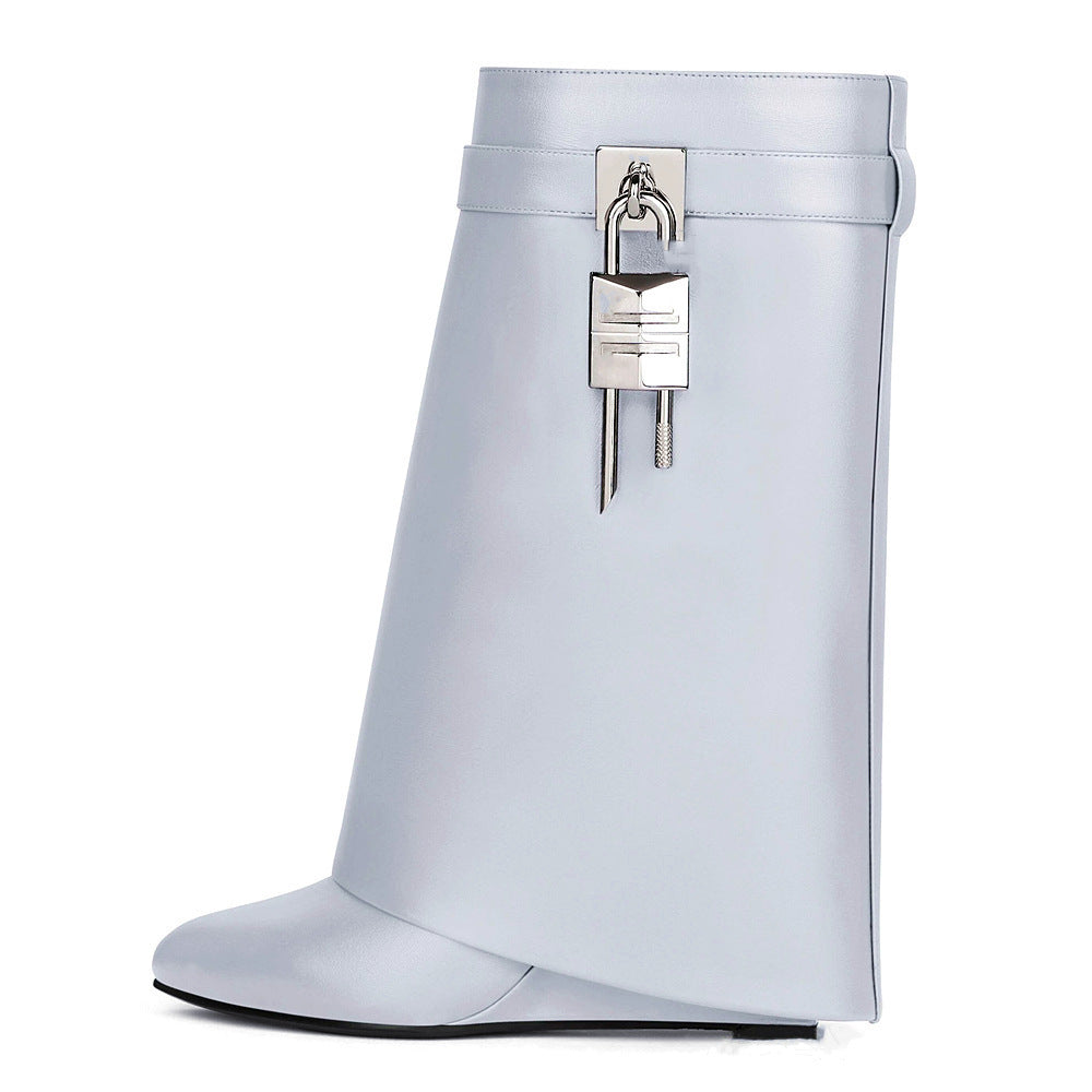Short Padlock Boots