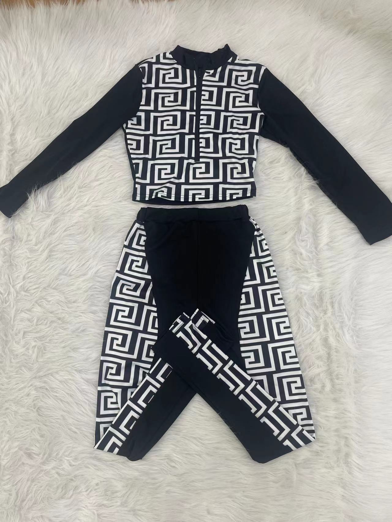 Long Sleeve Geometric Print Jumpsuit