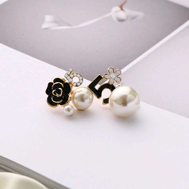 Flower Pearl Earrings