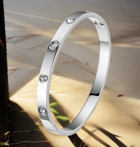 Love Bracelet